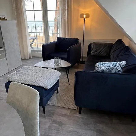 Haus Kiek Ut 25 *